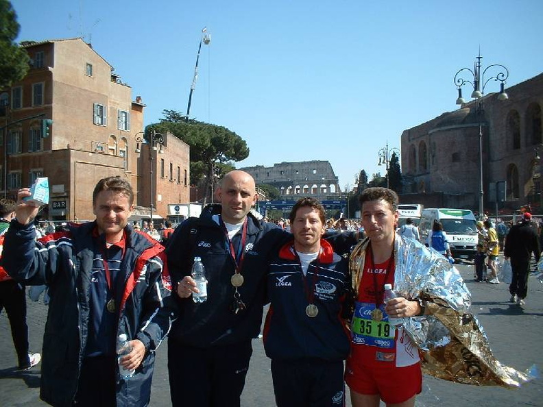 Maratona di Roma 23-03-03 036.jpg